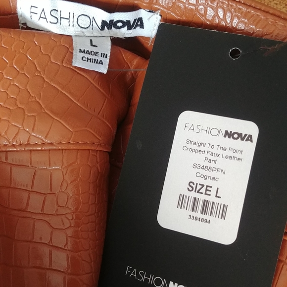 NWT Cropped Pants - Picture 2 of 3